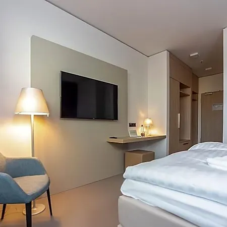 Vivendi 4*